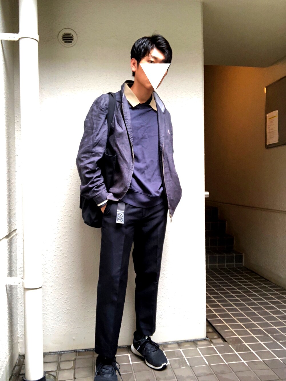 「秋服準備はじめました、秋のコーデ、きれいめカジュアル、シンプルコーデ、スウェット、YVES SAINT LAURENT、AcneStudios、Y-3、MARGARET HOWEEL」｜「Yves Saint Laurentのアイテム（ナイロンジャケット、ブルー系）」を使った、takumingさん（メンズ・174cm）の秋コーディネートの1枚目の写真