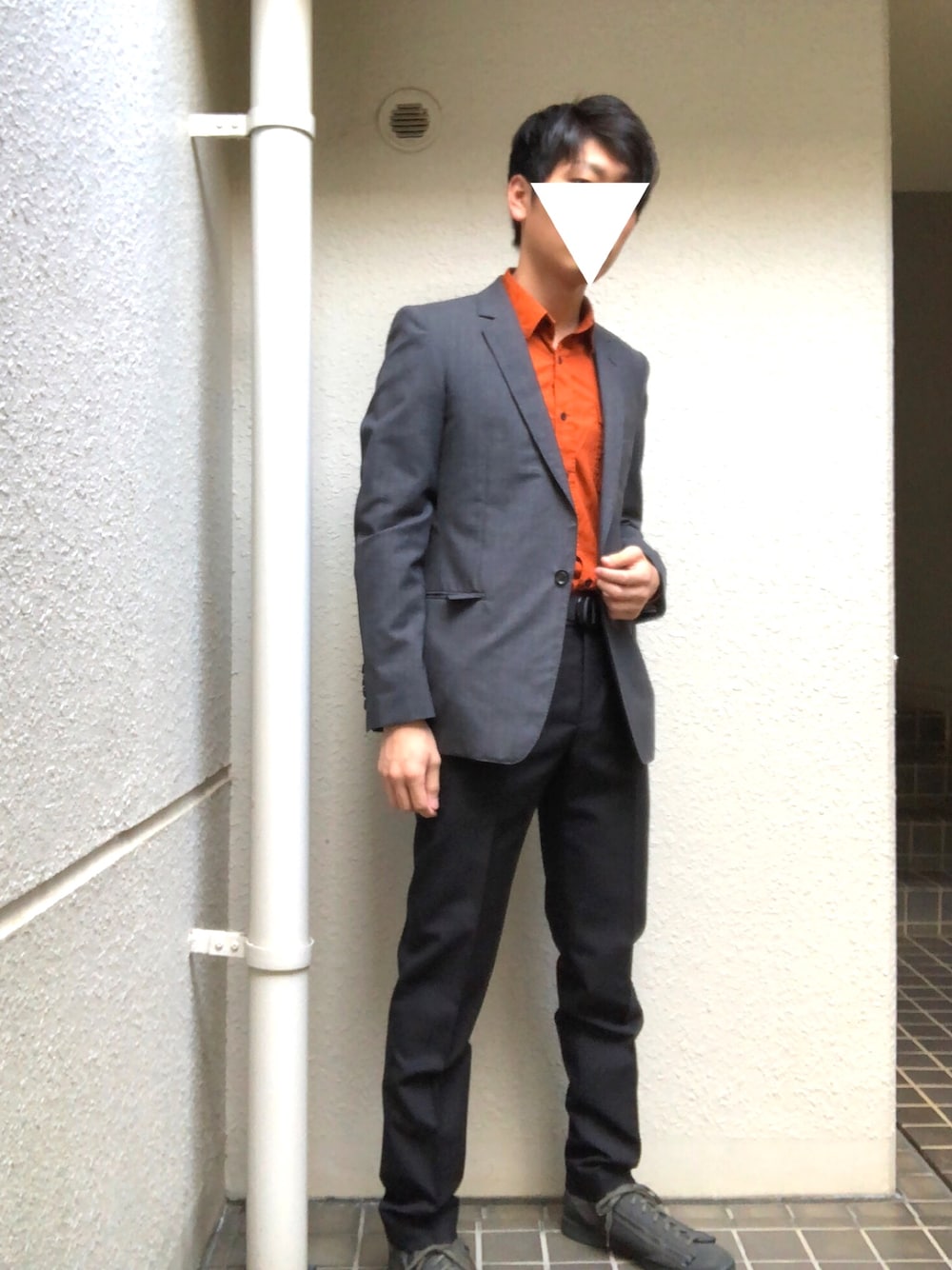 「秋コーデ、オトナカジュアル、おしゃれさんと繋がりたい、オレンジ、グレンチェック、テーラードジャケット、JOHN LAWRENCE SULLIVAN、MARC JACOBS、Y-3」｜「JOHN LAWRENCE SULLIVANのアイテム（シャツ/ブラウス、オレンジ系）」を使った、takumingさん（メンズ・174cm）の秋コーディネートの1枚目の写真