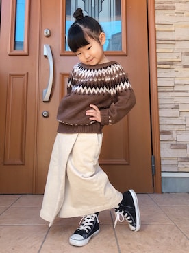 「アイテム（スカート）」を使った、Hanaさん（キッズ・100cm）の冬コーディネート