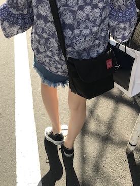 「アイテム（メッセンジャーバッグ）」を使った、Aoiさん（レディース・161cm・10代）の夏コーディネート