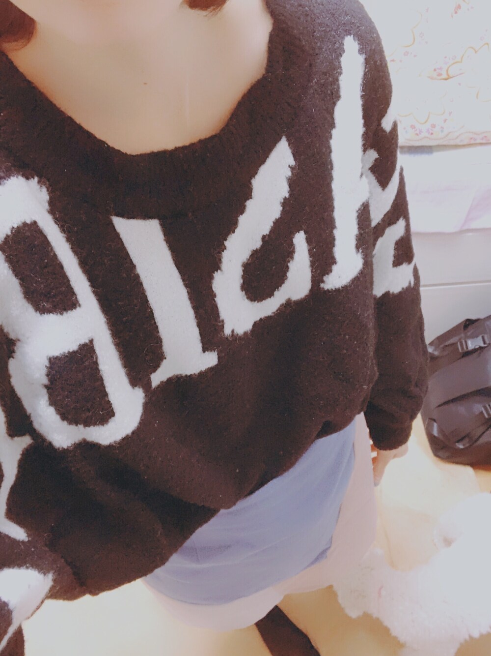 「ボーイッシュ、ボーイッシュ×ガーリー、Anello、JEANASiS、黒ニット」｜「JEANASISのBIGロゴニットプルオーバーLS/809498（ニット/セーター、ブラック系）」を使った、mocha☆.｡.:*・さん（レディース・156cm）の冬コーディネートの1枚目の写真