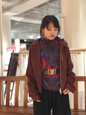 「アイテム（ライダースジャケット、レッド系）」を使った、かさん（レディース・146cm）の秋コーディネート