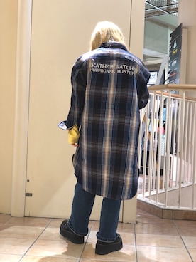 「ブルーコーデ」｜「アイテム（シャツワンピース）」を使った、かさん（レディース・146cm）の秋コーディネート