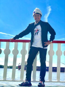 「ZARA（ザラ）のアイテム（ナイロンジャケット）」を使った、eriruさん（メンズ・166cm）の秋コーディネート