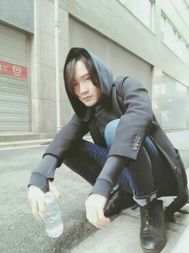 「NIKE（ナイキ）のアイテム（パーカー、ブラック系）」を使った、カド イツキさん（メンズ・177cm）の秋コーディネート