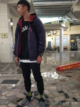「アイテム（タイツ/ストッキング）」を使った、黃詠惟さん（メンズ・175cm）の冬コーディネート