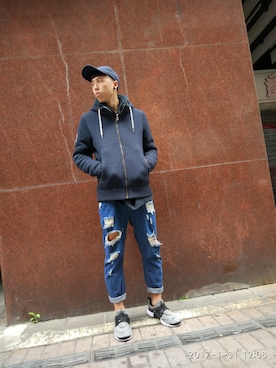「Timberland（ティンバーランド）のアイテム（キャップ）」を使った、黃詠惟さん（メンズ・175cm）の冬コーディネート
