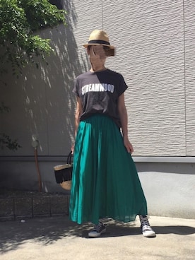 「アイテム（スニーカー）」を使った、akiさん（レディース・163cm）の夏コーディネート