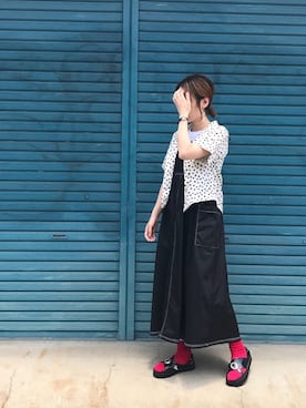 「WHO'S WHO gallery（フーズフーギャラリー）のコンチョサンダル（サンダル）」を使った、ぶうさん（レディース・162cm）の夏コーディネート