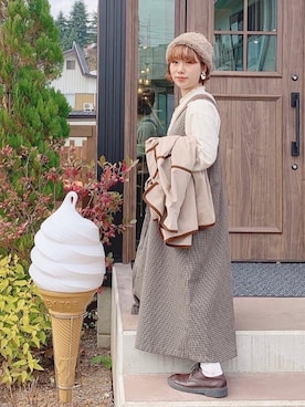 「レトロ」｜「アイテム（ジャンパースカート）」を使った、まき みさきさん（レディース・149cm）の秋コーディネート