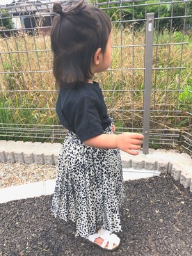 Yuiさんの「レオパード柄プリーツスカート」を使ったコーディネート
