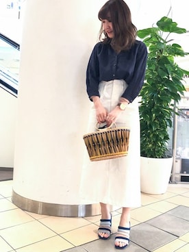 「ネイビー×ホワイト」｜「アイテム（サンダル）」を使った、NANO universe snap L'sさん（レディース・158cm）の春コーディネート