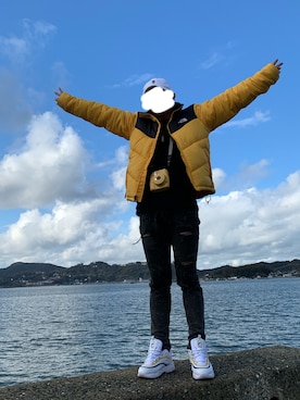 「黄色コーデ」｜「アイテム（ジャケット/アウター）」を使った、れもんさん（メンズ・165cm）の春コーディネート