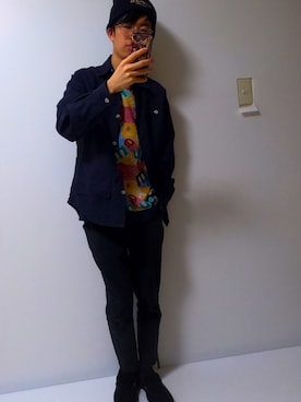 「部屋撮り」｜「アイテム（ニットキャップ/ビーニー）」を使った、ブランド古着ショップさん（メンズ・172cm）の春コーディネート