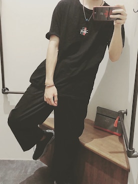 「niko and...（ニコアンド）のアイテム（クラッチバッグ）」を使った、iwasakiさん（メンズ・178cm）の秋コーディネート