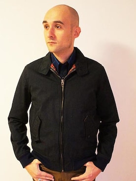 「NEVER TRUST（ネバートラスト）のアイテム（その他アウター）」を使った、ロケットシップさん（メンズ・182cm）の秋コーディネート
