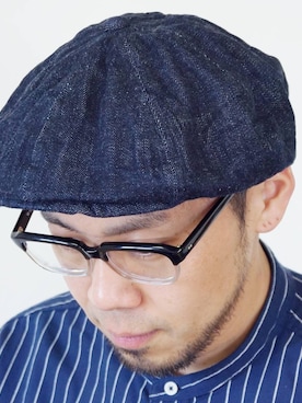 「帽子内側のスベリ裏にサイズ調整用のアジャスター」｜ロケットシップさん（メンズ・182cm）の春コーディネート