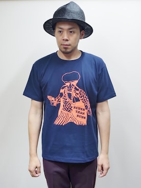 「NEVER TRUST（ネバートラスト）のアイテム（Tシャツ/カットソー）」を使った、ロケットシップさん（メンズ・182cm）の夏コーディネート