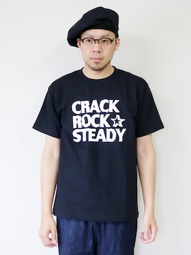 「NEVER TRUST（ネバートラスト）のアイテム（Tシャツ/カットソー）」を使った、ロケットシップさん（メンズ・182cm）の夏コーディネート