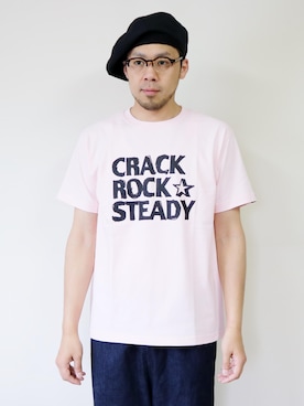 「NEVER TRUST（ネバートラスト）のアイテム（Tシャツ/カットソー）」を使った、ロケットシップさん（メンズ・182cm）の夏コーディネート