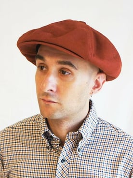 「NEVER TRUST（ネバートラスト）のアイテム（帽子）」を使った、ロケットシップさん（メンズ・182cm）の秋コーディネート
