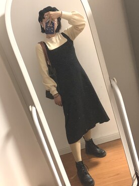 「Dr. Martens（ドクターマーチン）のアイテム（ブーツ、ブラック系）」を使った、Lauyuetchanさん（レディース・159cm）の秋コーディネート