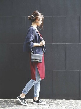 「PLAIN CLOTHING（プレーンクロージング）のアイテム（ショルダーバッグ）」を使った、sioさん（レディース・164cm）の秋コーディネート