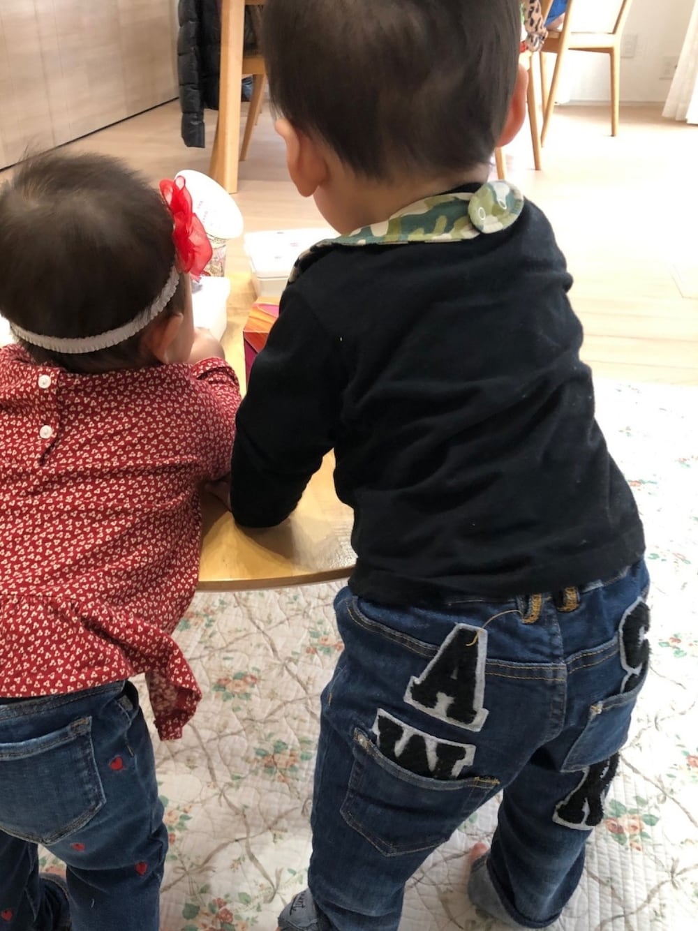 「おとこのこ、お泊まり、9ヶ月」｜「WASKのアイテム（デニムパンツ、ブルー系）」を使った、pooh❁¨̮sukeさん（レディース・160cm）の冬コーディネートの1枚目の写真