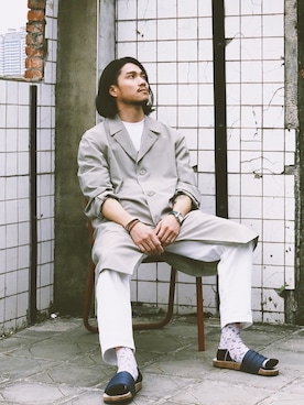 「圈入準」｜「アイテム（ジャケット/アウター）」を使った、林育準🇹🇼さん（メンズ・180cm）の春コーディネート