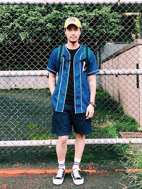 「圈入準」｜「アイテム（帽子）」を使った、林育準🇹🇼さん（メンズ・180cm）の秋コーディネート