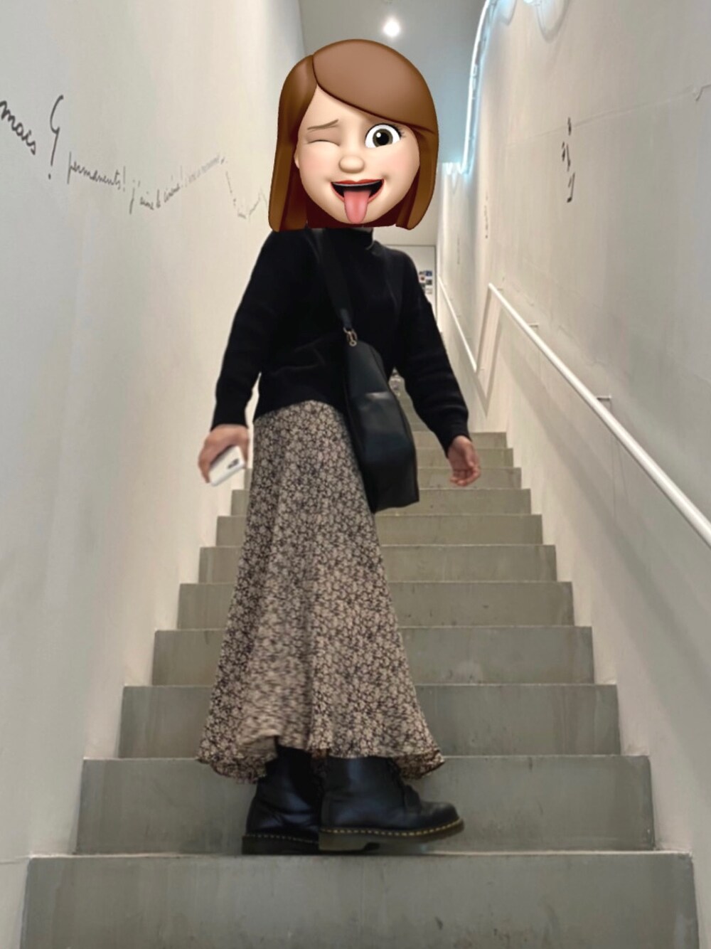 「おしゃれさんと繋がりたい、大人コーデ、ニット、花柄スカート、GU、ZARA、Dr.Martens、秋コーデ」｜「GUのアイテム（ニット/セーター、ブラック系）」を使った、yuiさん（レディース・160cm）の秋コーディネートの1枚目の写真