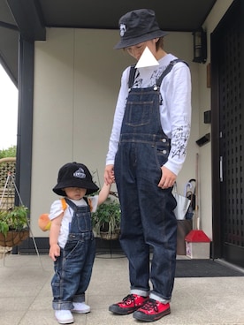 「親子でおそろい」｜「アイテム（サロペット/オーバーオール）」を使った、okayuさん（レディース・153cm）の秋コーディネート