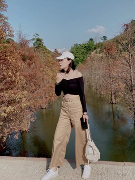 「Roots Canadaのアイテム（帽子）」を使った、本さん（レディース・162cm）の冬コーディネート