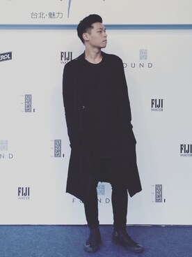 「ZARA（ザラ）のアイテム（ピーコート）」を使った、Austin H.Hさん（メンズ・171cm）の冬コーディネート