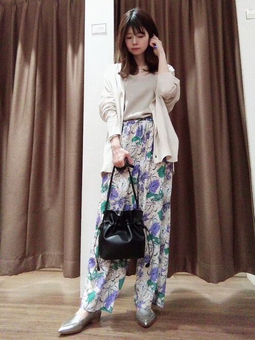 Urban Research Warehouse アーバンリサーチウエアハウス のアイテムを使った人気ファッションコーディネート Sciaky