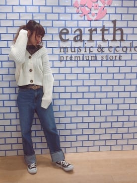 「earth music&ecology（アースミュージックアンドエコロジー）のSET2点 ゆるカーデ+レースインナー ●（カーディガン/ボレロ、ホワイト系）」を使った、Reina...iさん（レディース・154cm）の秋コーディネート