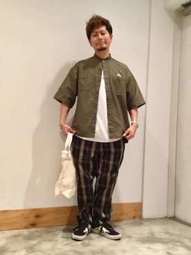 「SMITH'S（スミス）のアイテム（バッグ）」を使った、coen KA23さん（メンズ・165cm）の夏コーディネート