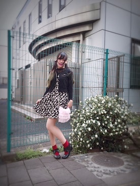 「エミキュ」｜⑅ 𝔪 𝔞 𝔯 𝔦 ⑅さん（レディース・155cm）の春コーディネート