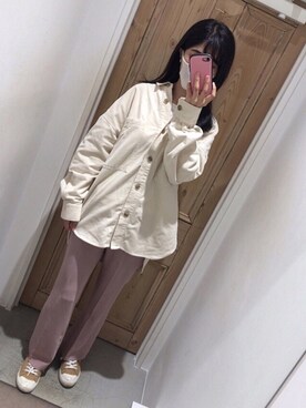 「LOWRYS FARM（ローリーズファーム）のセンタープレスカラーフレアパンツ　870189（その他パンツ）」を使った、あかりさん（レディース・163cm）の秋コーディネート