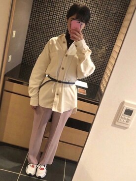 「LOWRYS FARM（ローリーズファーム）のセンタープレスカラーフレアパンツ　870189（その他パンツ）」を使った、あかりさん（レディース・163cm）の冬コーディネート