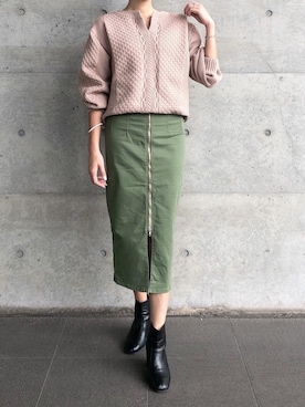 「アイテム（ブレスレット）」を使った、RISAさん（レディース・174cm）の秋コーディネート