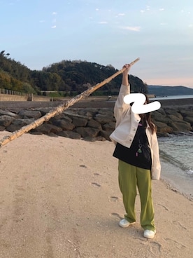 「海」｜「アイテム（デニムジャケット）」を使った、叶さん（レディース・158cm）の夏コーディネート