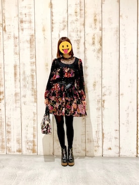 「レトロ」｜「アイテム（チュニック）」を使った、ayakaさん（レディース・160cm）の冬コーディネート