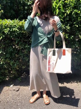 「大学生コーデ」｜「アイテム（アナログ腕時計）」を使った、まぴさん（レディース・158cm）の春コーディネート