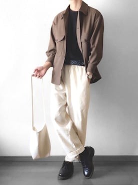 「アイテム（腕時計、ブラウン系）」を使った、Rinさん（メンズ・175cm）の秋コーディネート