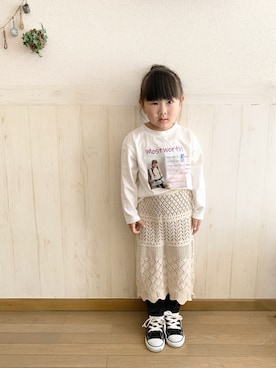 「透かし編みスカート」｜𝕽̤͓inon＊゜さん（キッズ・110cm）の春コーディネート