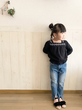 「RADCHAP（ラッドチャップ）のアイテム（サンダル）」を使った、𝕽̤͓inon＊゜さん（キッズ・110cm）の春コーディネート