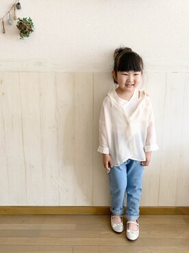 「GLOBAL WORK（グローバルワーク）のアイテム（シューズ）」を使った、𝕽̤͓inon＊゜さん（キッズ・110cm）の春コーディネート