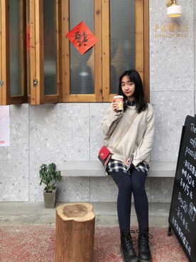 坚持背法条さんのコーディネート