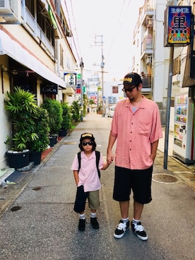 「パパと息子」｜「アイテム（帽子）」を使った、リトさん（キッズ・110cm）の夏コーディネート